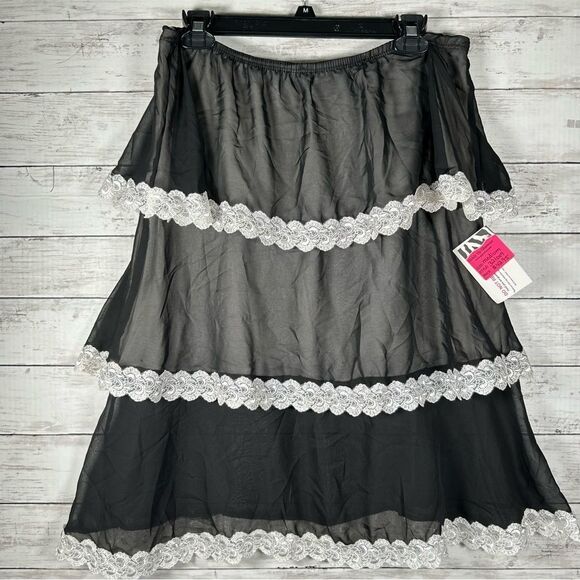 Giddy Up Glamour Western Cowgirl Tiered Lace Trim Semi-Sheer Black Skirt M NWT - Picture 1 of 7